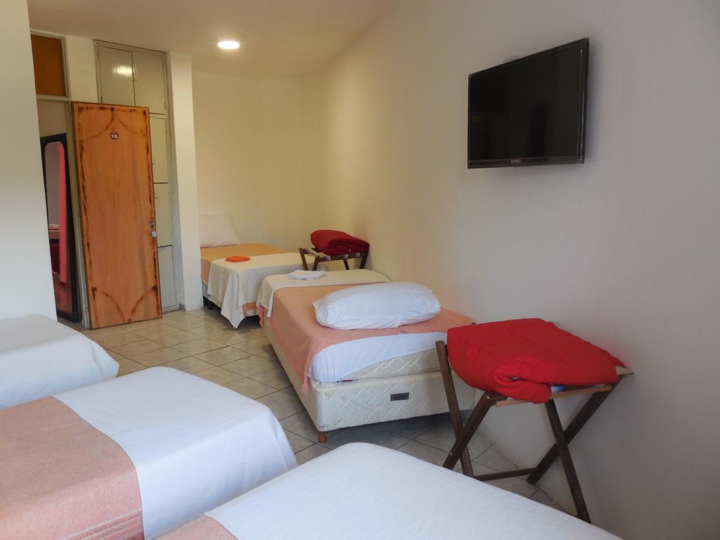 Nuevo Hotel Misiones 伊瓜苏港 外观 照片